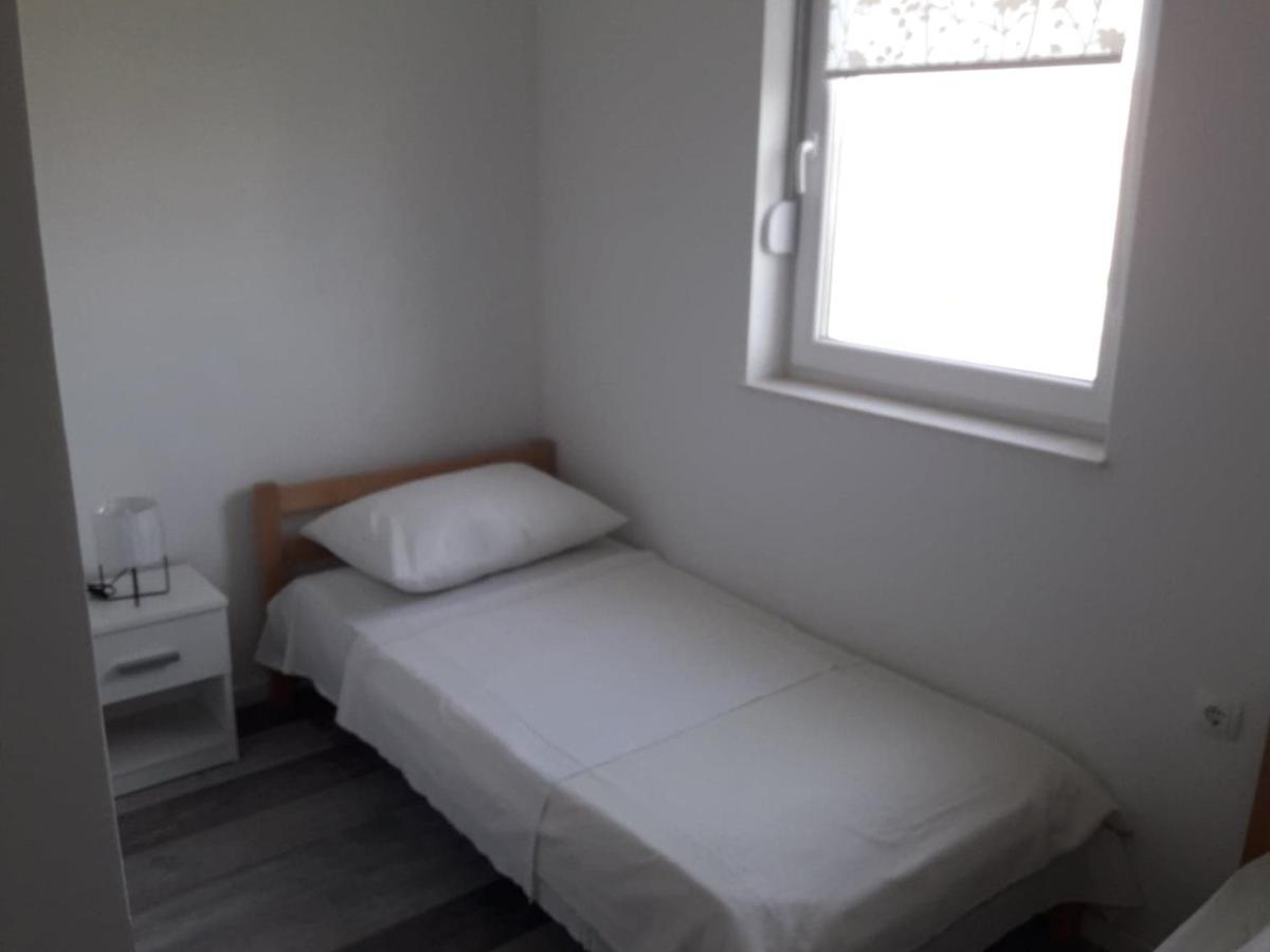 Apartman Sandra Vodice Ngoại thất bức ảnh