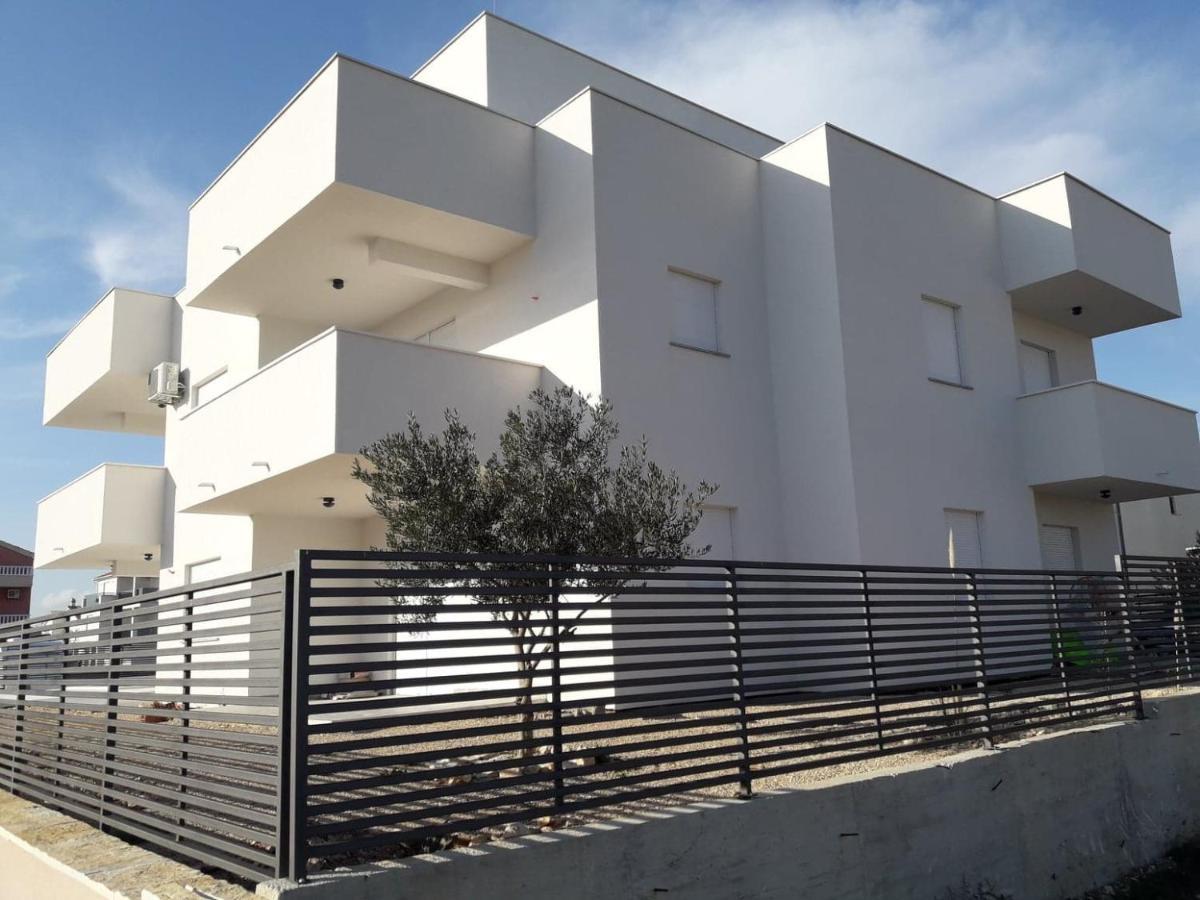 Apartman Sandra Vodice Ngoại thất bức ảnh