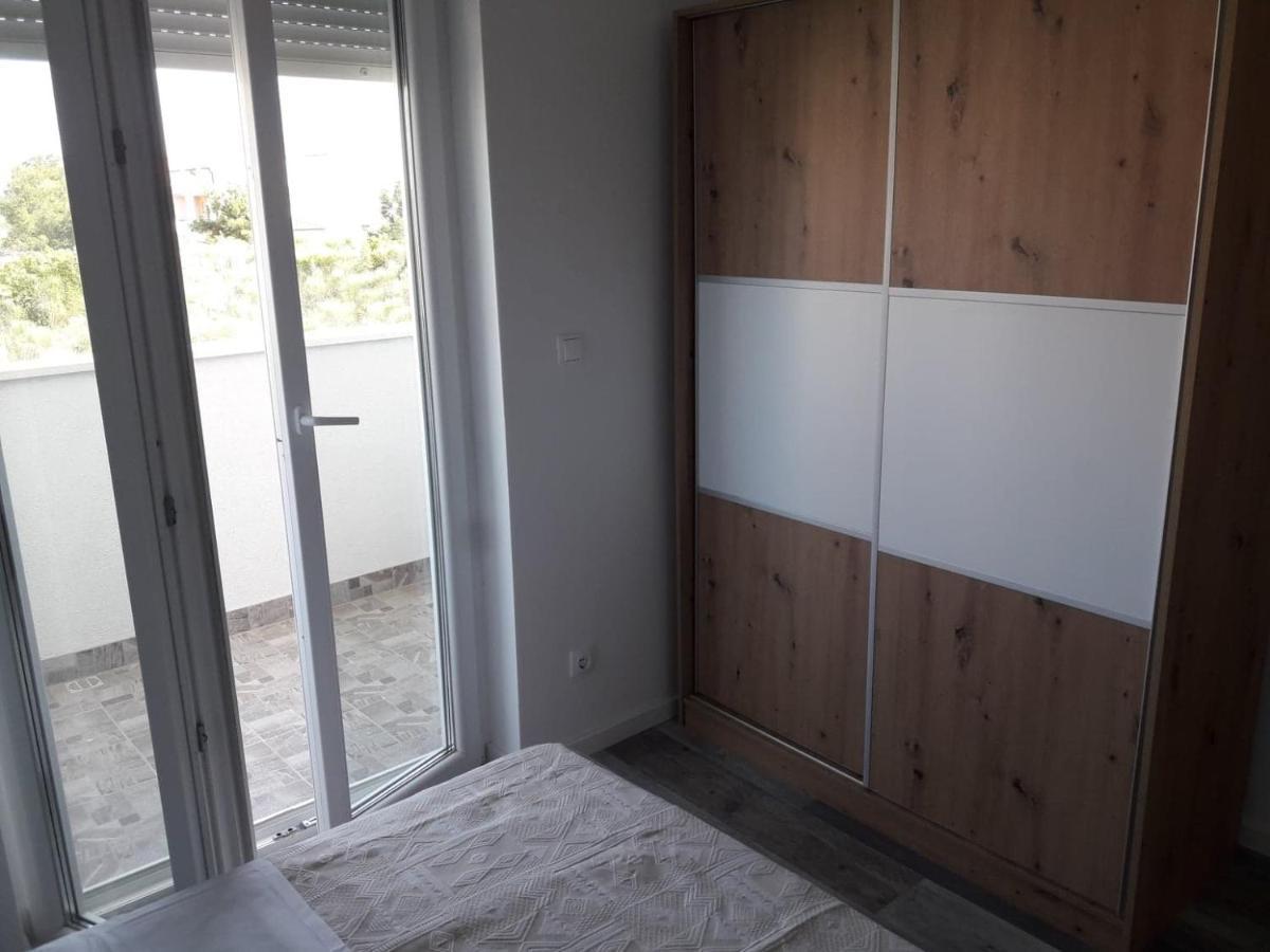 Apartman Sandra Vodice Ngoại thất bức ảnh